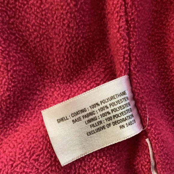 Old Navy puffer vest. Medium - Picture 6 of 6